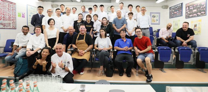 Master Chef's Graham Elliot inspires IFT students