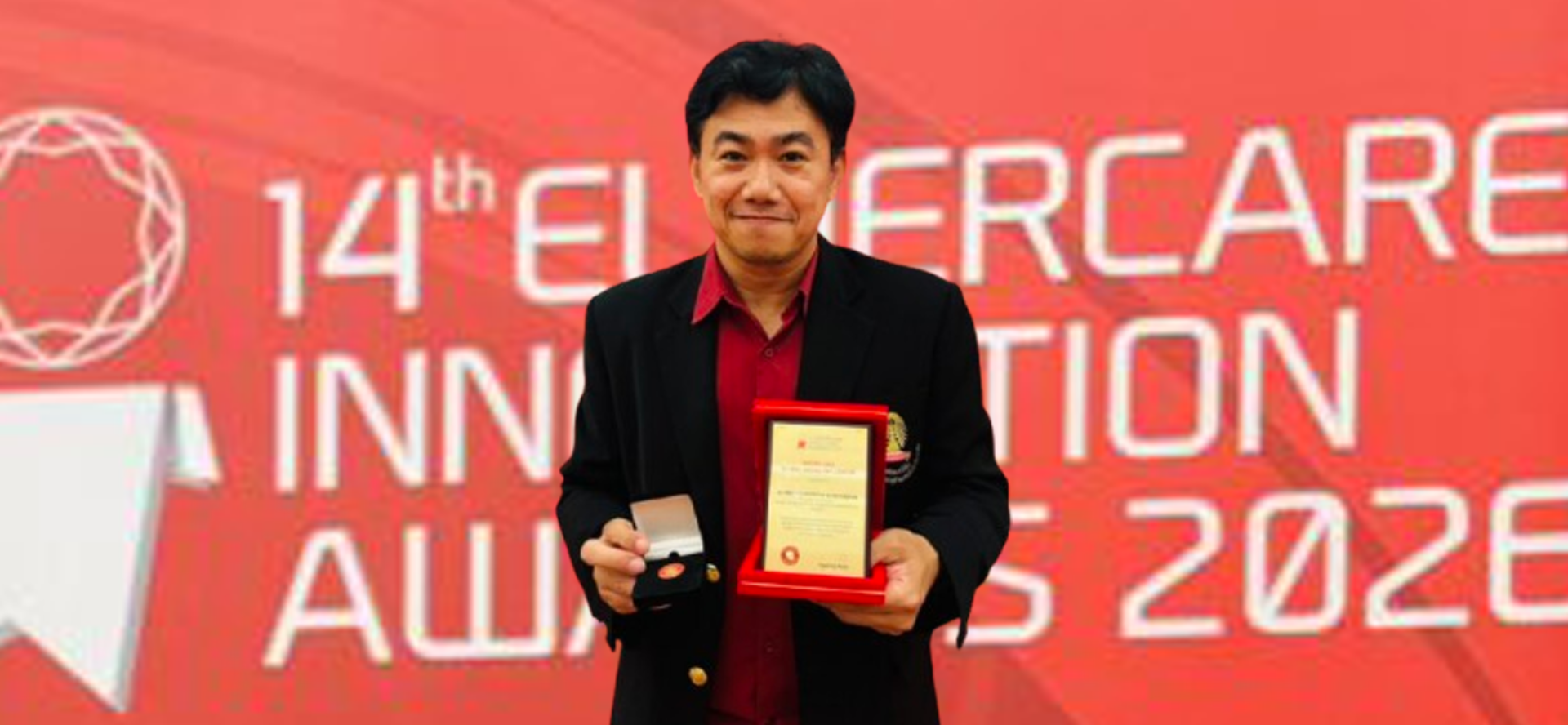 Chula Director Wins Influencer Award