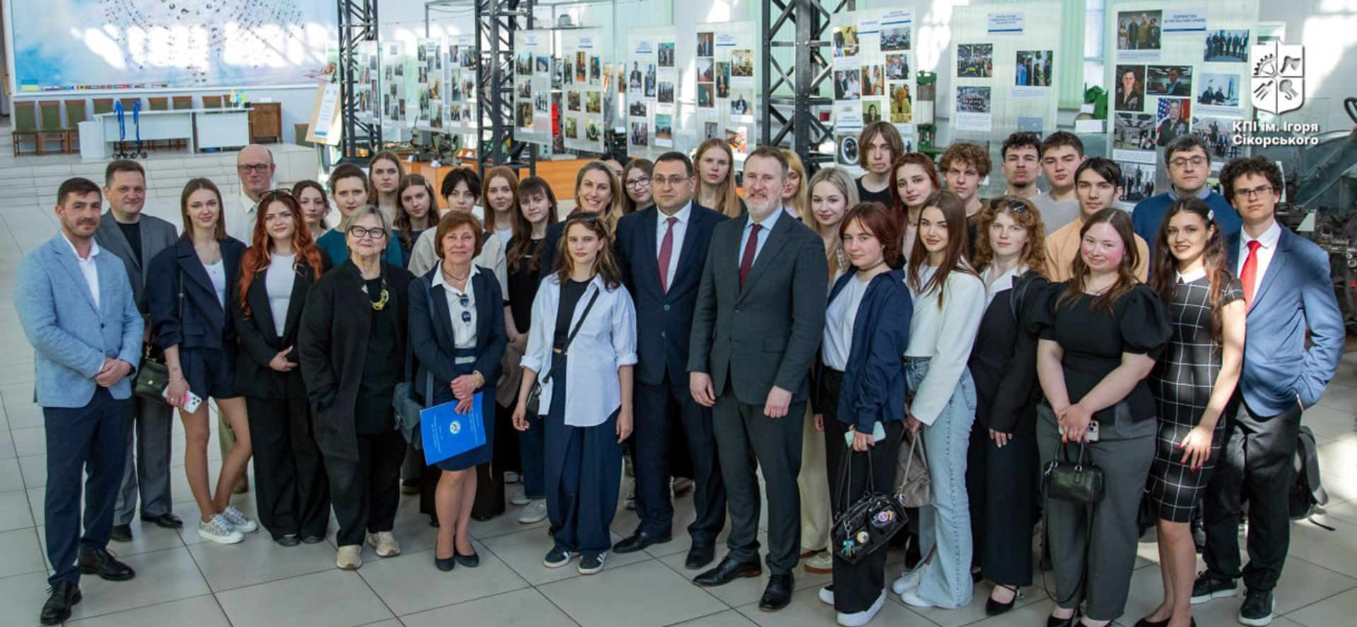 Photo exhibition opens at Kyiv Polytechnic