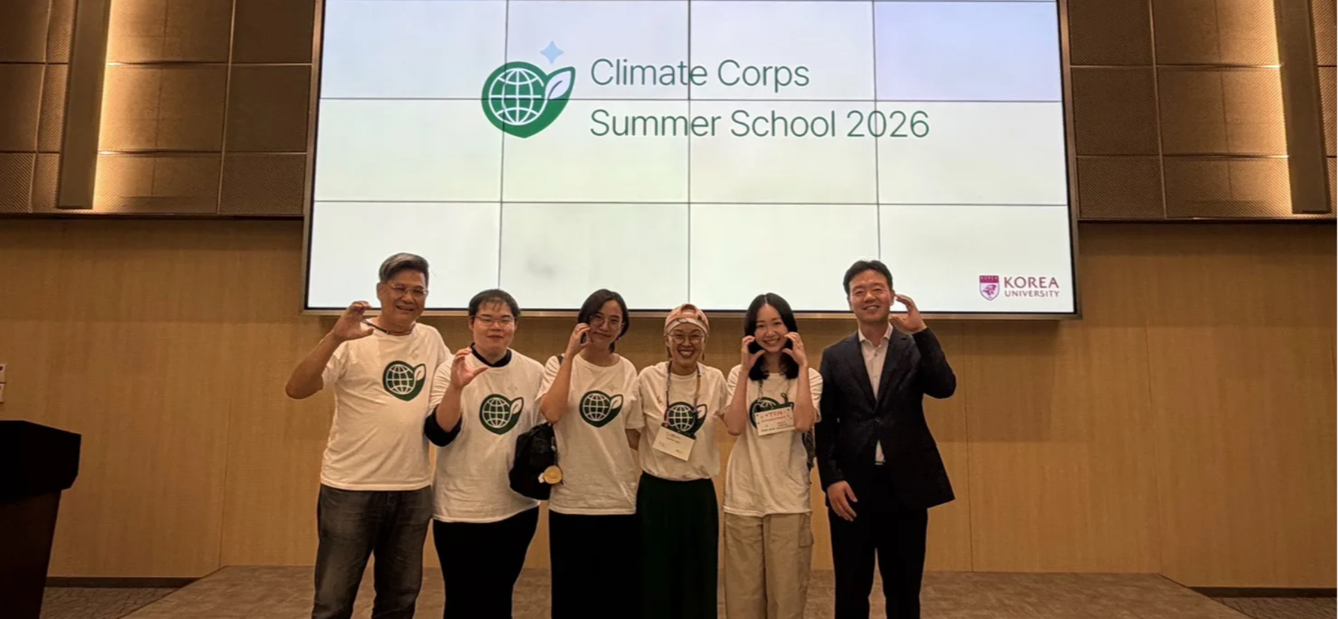 Chula PGS Students Win Prizes at Korea